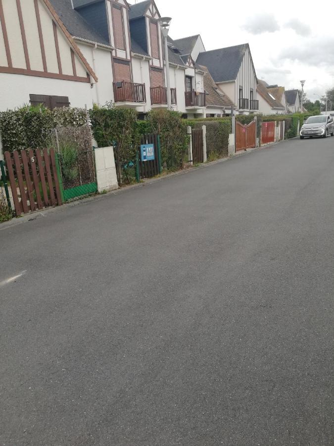 Juno Apartman Courseulles-sur-Mer Kültér fotó